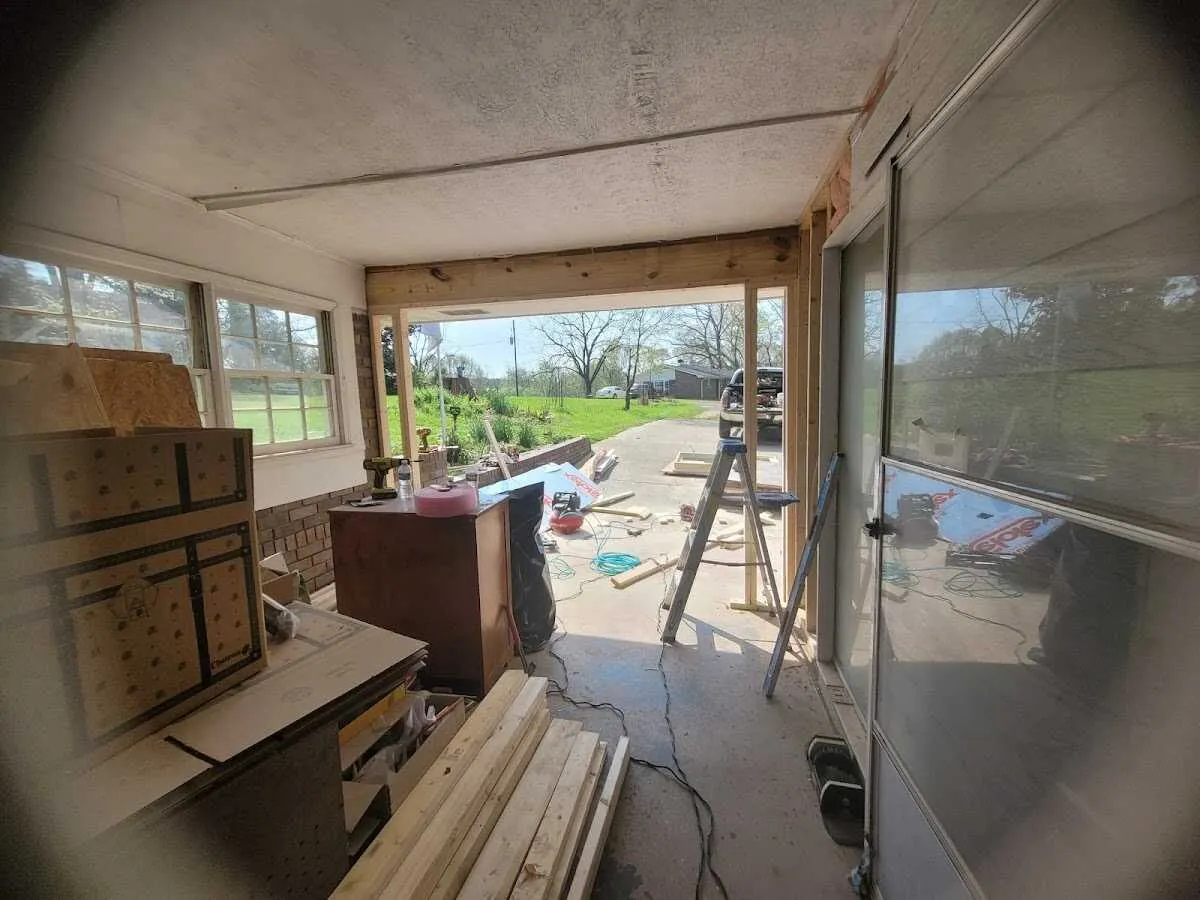 Air movers and dehumidifier for Drying & Dehumidification in Hamilton